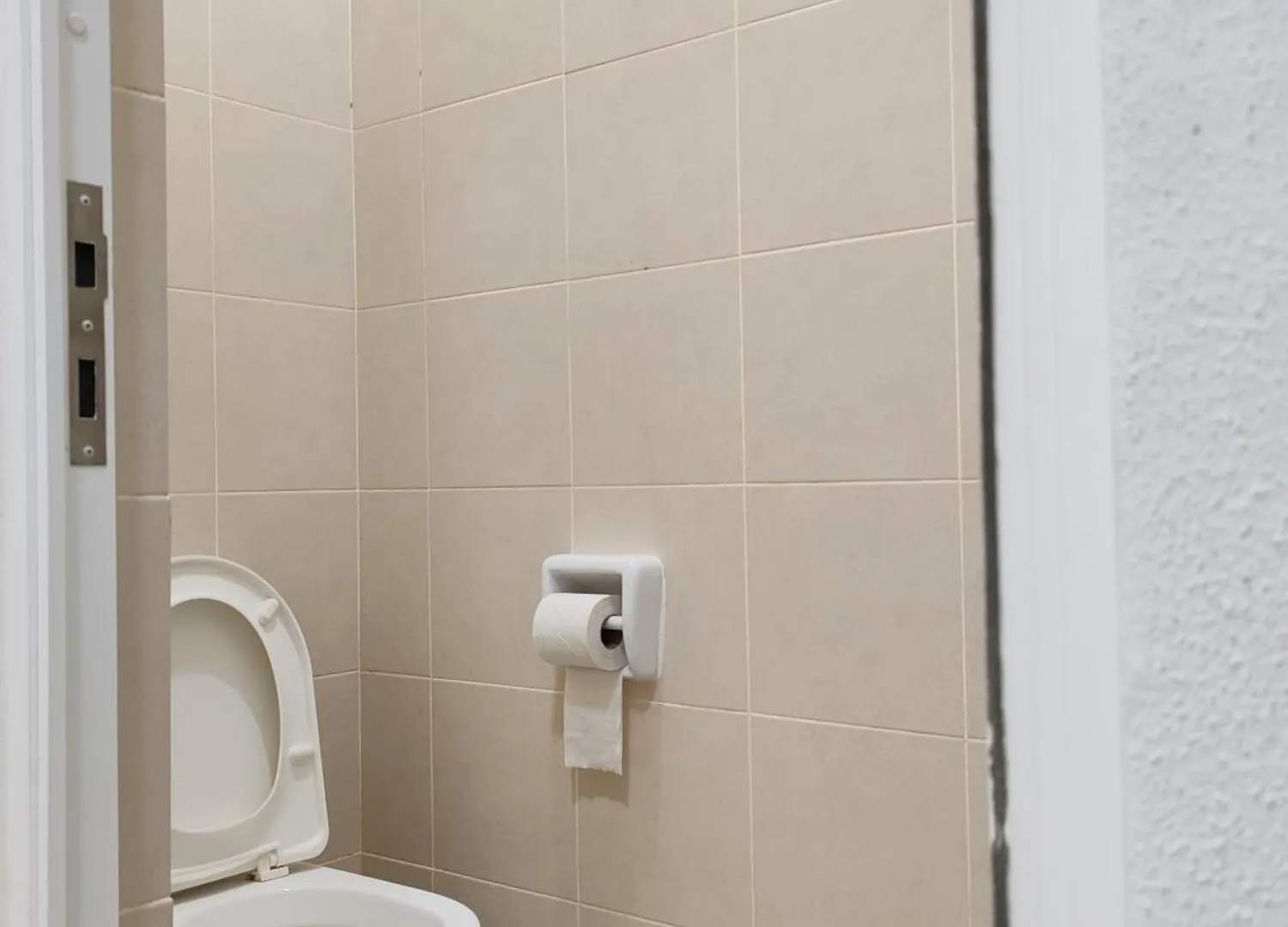 Invincible Seaview Vacation Condo 3R3B 8Pax Bayan Lepas Apartment
